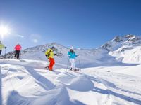 Tuberis Life Balance & Nature Farm ****S - Csm Hotel Tuberis Nature Spa Resort Schneeschuhwandern 1 Fea9f36077 (1)